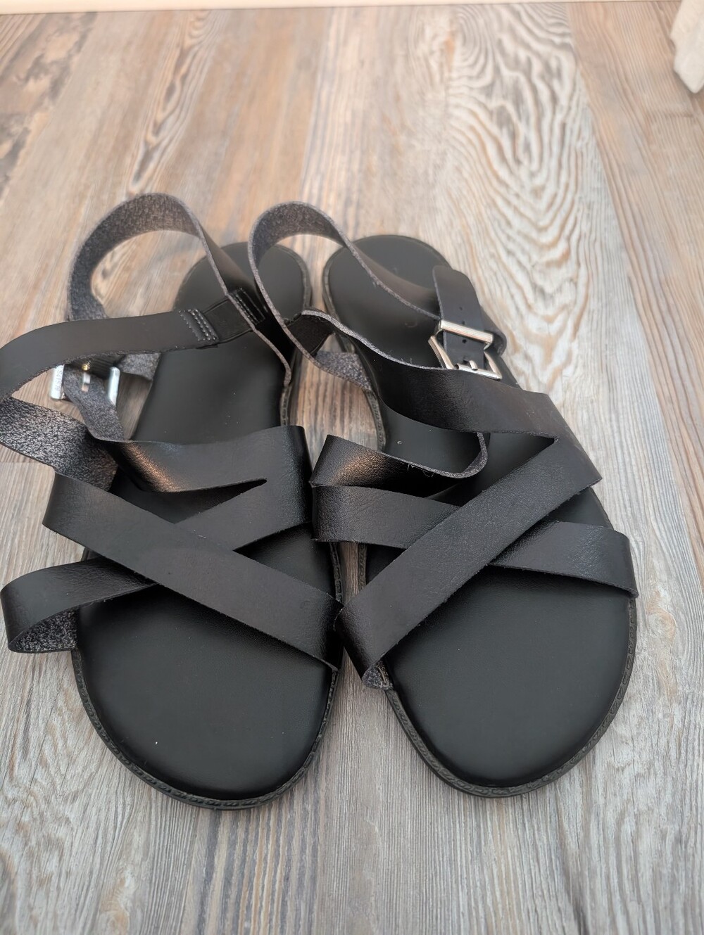 Torrid 8.5ww Black Sandals